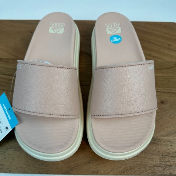 Reef Shoes - New NWOB Womens Reef Cushion Bondi Bay Pink Comfort Slides Sandals Size 9 M
